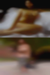 SharanLeaman, nude horny women around