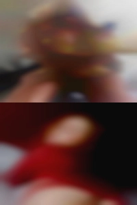 SuzyLoeh, colored woman looking sex